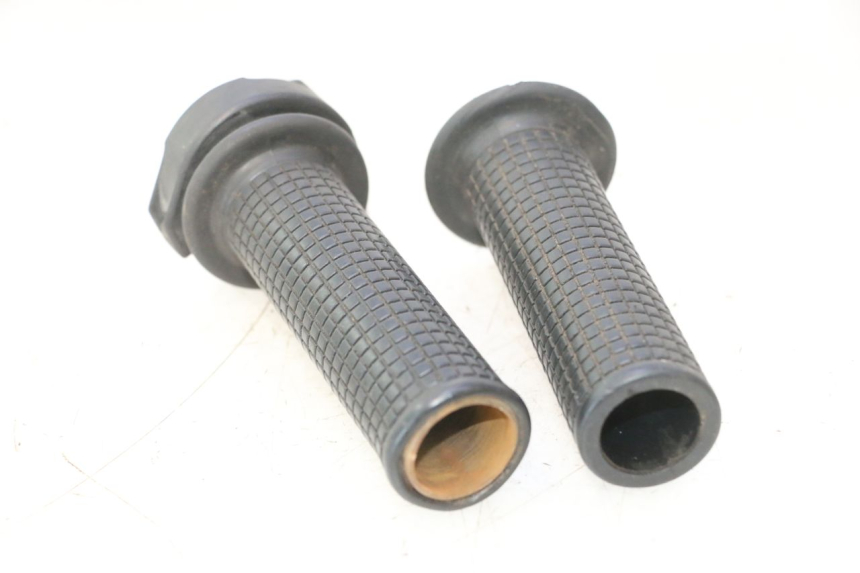 photo de THROTTLE GRIP KYMCO LIKE 4T 50 (2019 - 2025) - Product overview