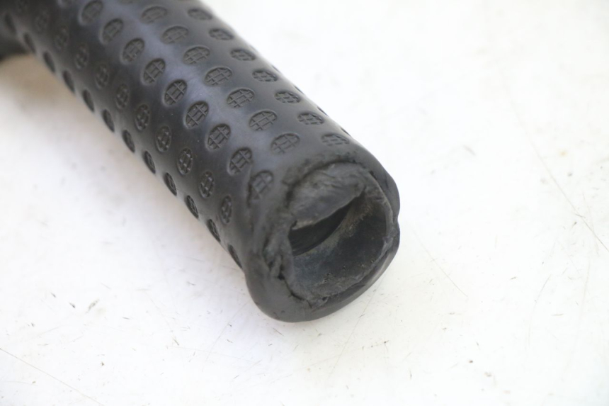 photo de THROTTLE GRIP PIAGGIO NEW TYPHOON 50 (2018 - 2021) - Zoom on usage condition