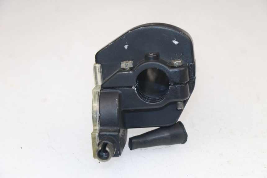 photo de THROTTLE GRIP MBK NITRO 50 (2004 - 2008) - Zoom on usage condition