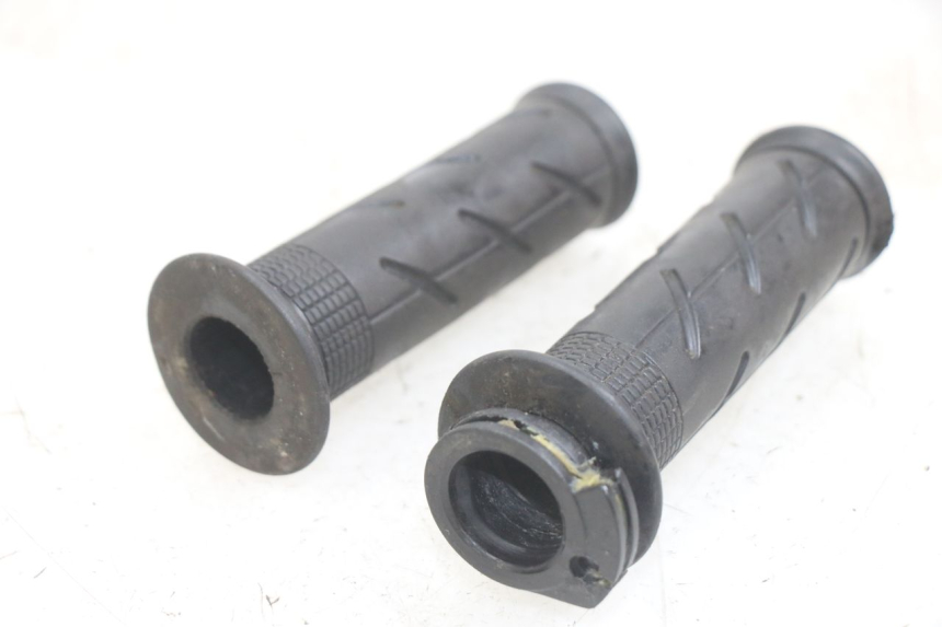 photo de THROTTLE GRIP HONDA PCX (JF28) 125 (2009 - 2011) - Main view
