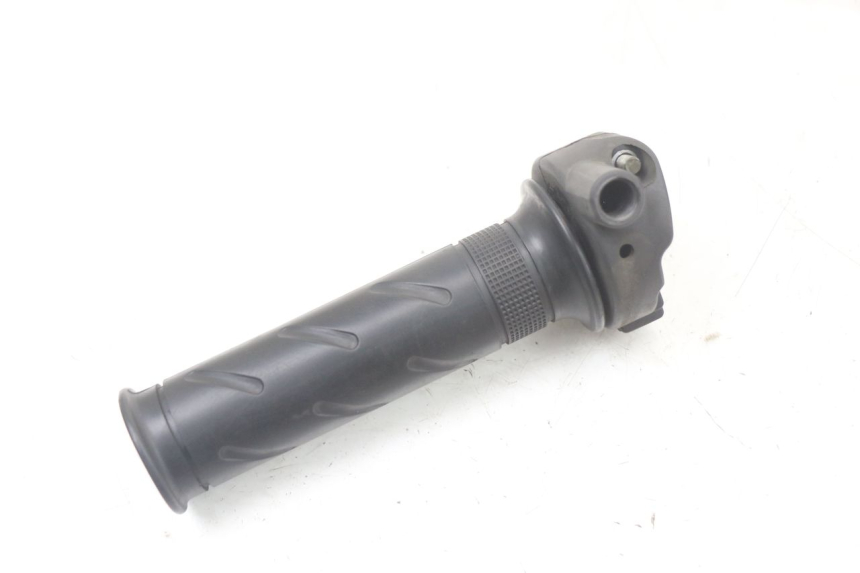 photo de THROTTLE GRIP PEUGEOT BELVILLE 125 (2017 - 2021) - Alternative perspective