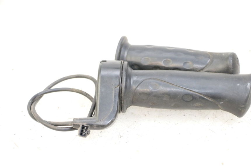 photo de THROTTLE GRIP DOLPHIN PYGMY 1 (2020 - 2024) - Component detail