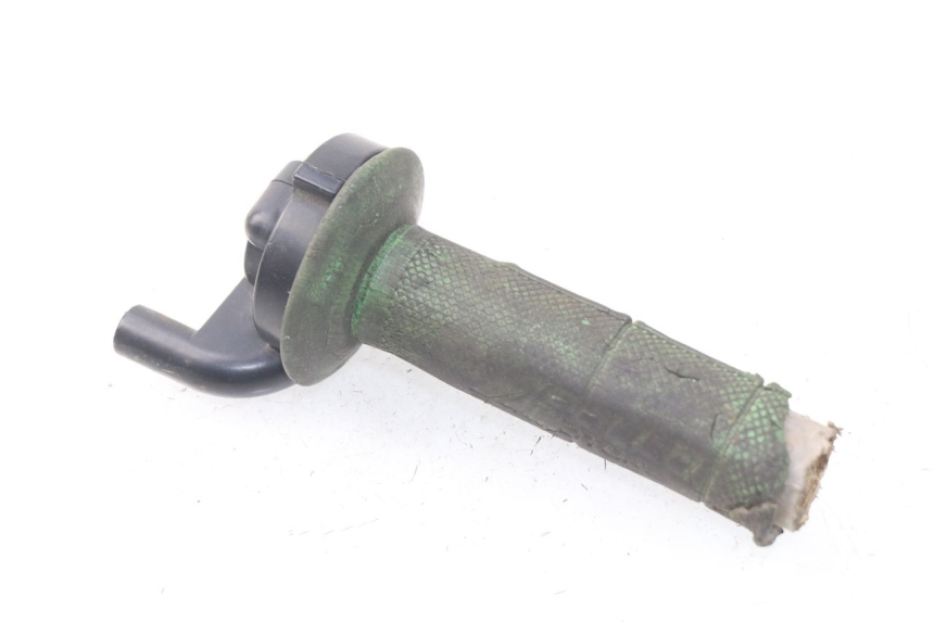 photo de THROTTLE GRIP APOLLO RFZ 150 - Zoom on usage condition