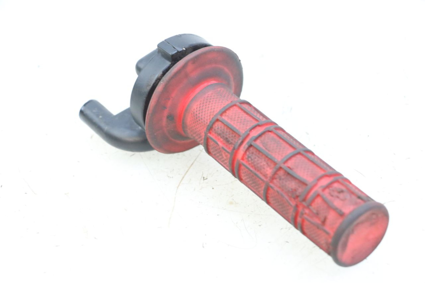 photo de THROTTLE GRIP APOLLO RFZ 140 - Zoom on usage condition