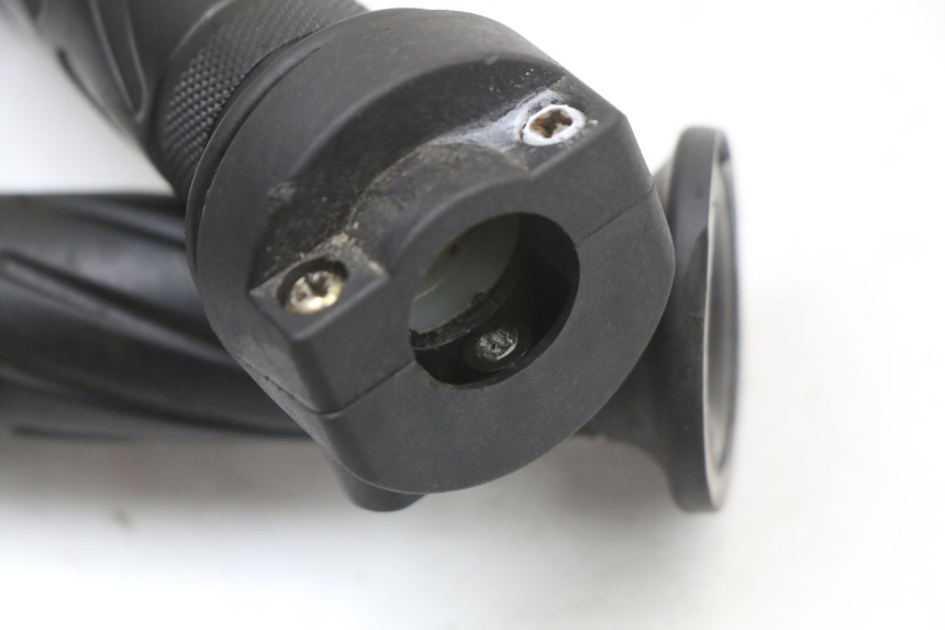photo de THROTTLE GRIP JM MOTORS SANTANA 50 (2014 - 2023) - Component detail