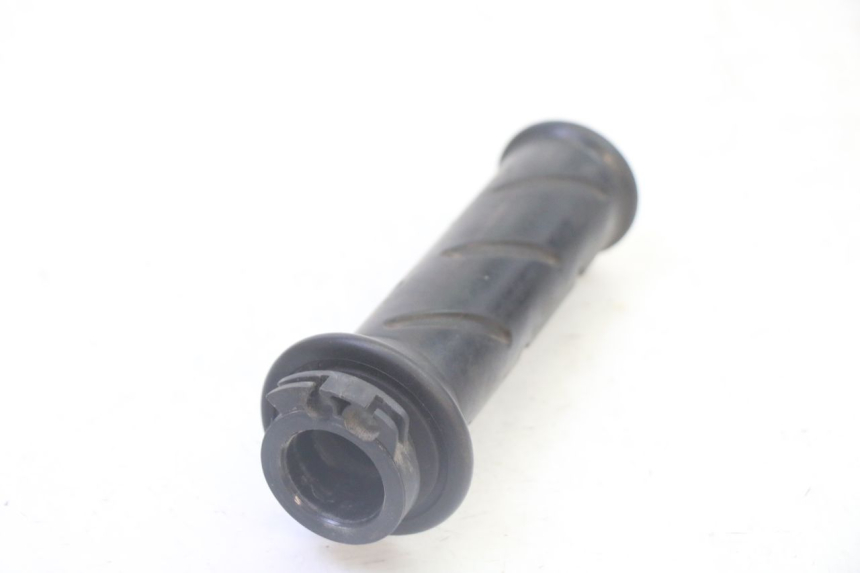 photo de THROTTLE GRIP PEUGEOT SATELIS 125 (2010 - 2012) - Component detail