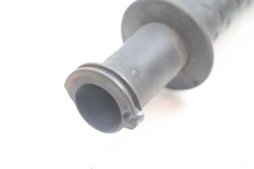 photo de THROTTLE GRIP APRILIA SCARABEO GT 125 (1999 - 2007) - Component detail