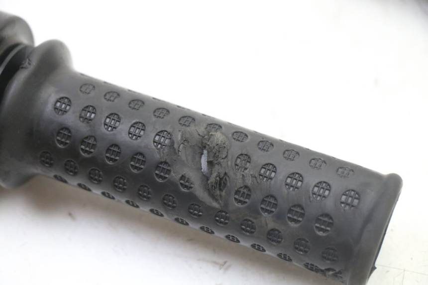 photo de THROTTLE GRIP APRILIA SR 2T 50 (2018 - 2022) - Component detail