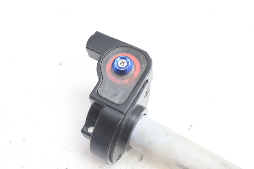 photo de THROTTLE GRIP HUSABERG TE 250 (2011 - 2014) - Component detail