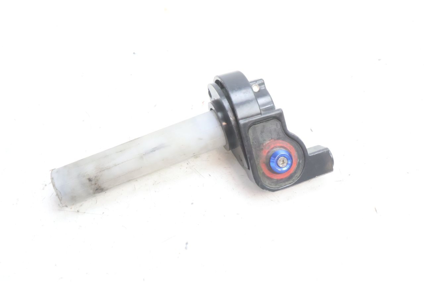 photo de THROTTLE GRIP HUSABERG TE 250 (2011 - 2014) - Alternative perspective