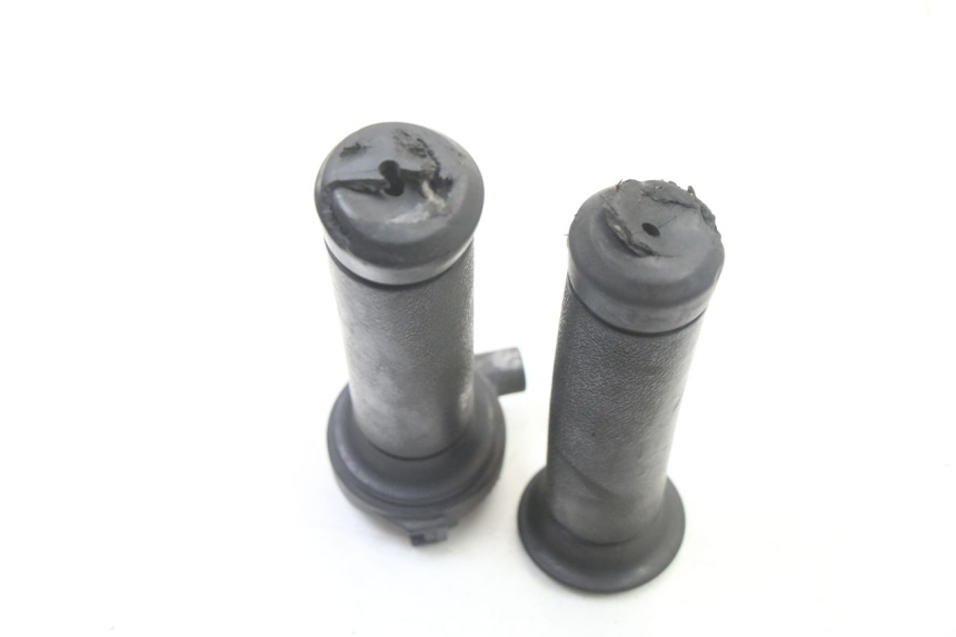 photo de THROTTLE GRIP PEUGEOT TWEET 4T 50 (2014 - 2019) - Product overview