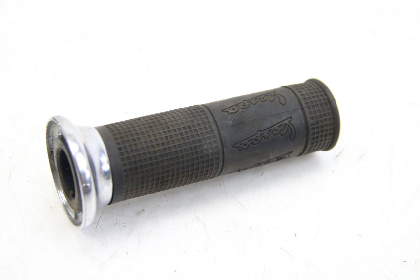 photo de THROTTLE GRIP PIAGGIO VESPA GTS SUPER IE 125 (2009 - 2016) - Component detail