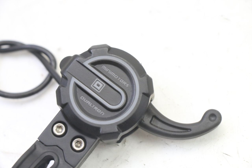 photo de THROTTLE GRIP DUALTRON VICTOR LIMITED 1 - Component detail