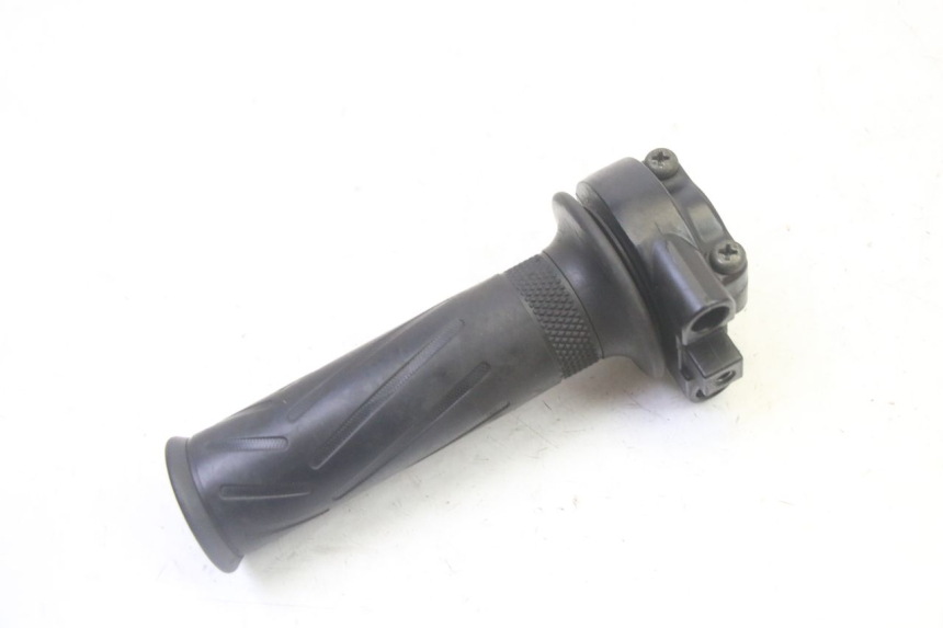 photo de THROTTLE GRIP YAMAHA X-CITY XCITY 125 (2007 - 2013) - Zoom on usage condition
