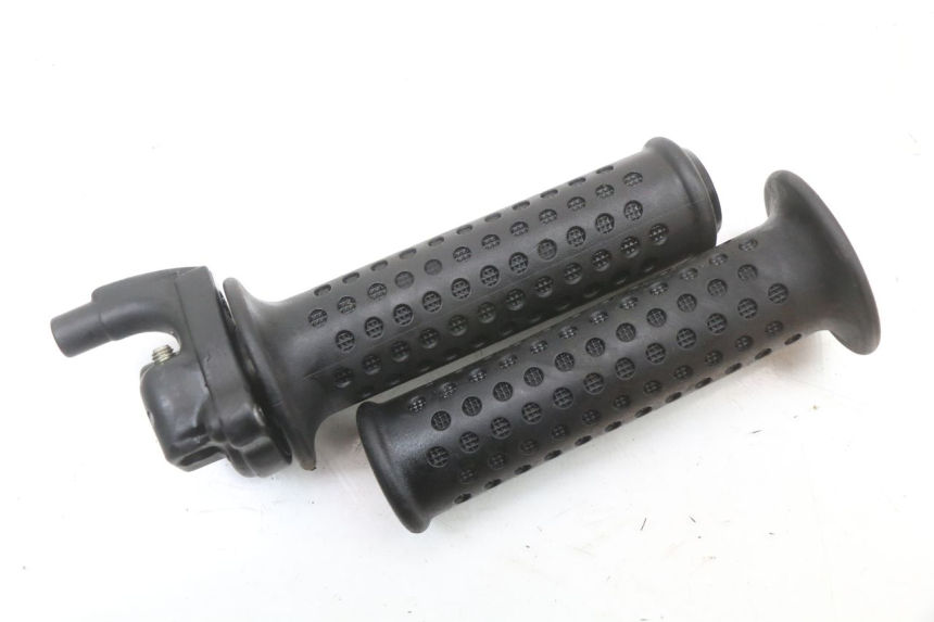 photo de THROTTLE GRIP PIAGGIO XEVO - X EVO 125 (2007 - 2017) - Main view