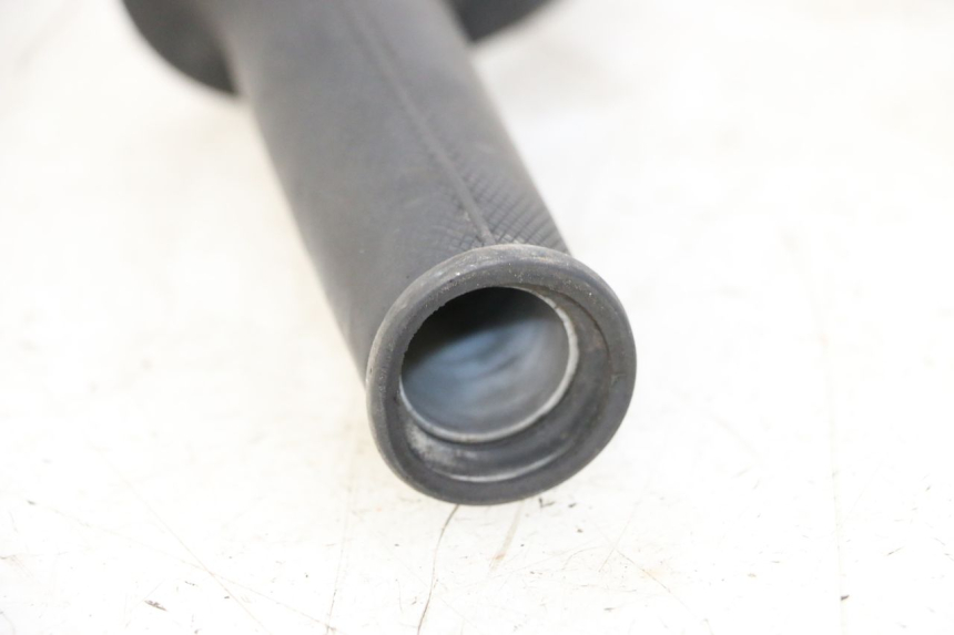 photo de THROTTLE GRIP YAMAHA XJN DIVERSION 600 (2000 - 2003) - Component detail