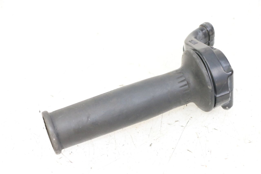 photo de THROTTLE GRIP YAMAHA XJN DIVERSION 600 (2000 - 2003) - Technical close-up