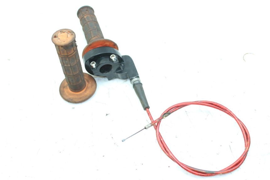 photo de THROTTLE GRIP ZHEJIANG XMOTOS XB-81 50 - Component detail