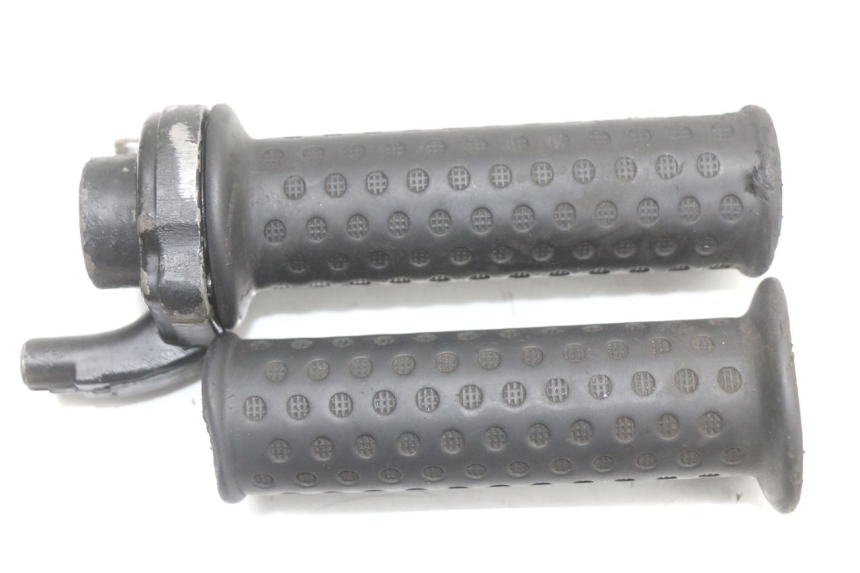 photo de THROTTLE GRIP PIAGGIO ZIP 2T 50 (2009 - 2019) - Product overview
