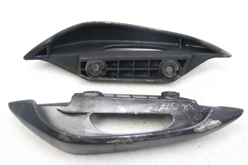 photo de REAR HANDLEBARS SUZUKI BURGMAN 125 (2007 - 2014) - Technical close-up