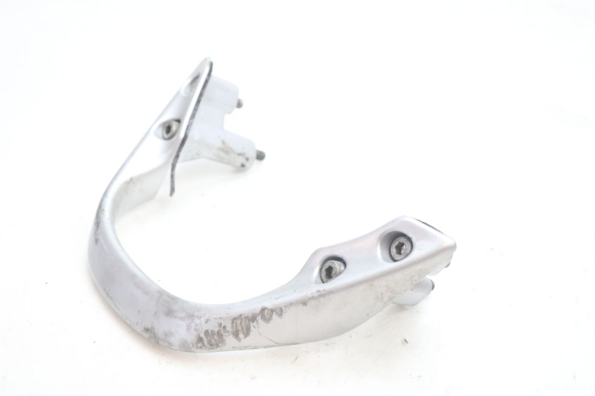 photo de GRAB RAIL HONDA CB F HORNET 600 (2005 - 2006) - Zoom on usage condition