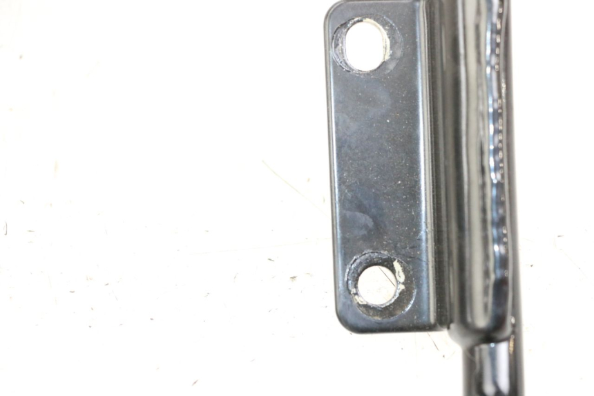 photo de GRAB RAIL  ROYAL ENFIELD CONTINENTAL GT 650 (2019 - 2024) - Component detail