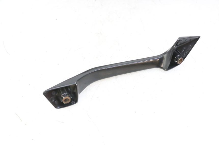 photo de RIGHT GRAB RAIL  GILERA NEXUS 300 (2008 - 2013) - Alternative perspective