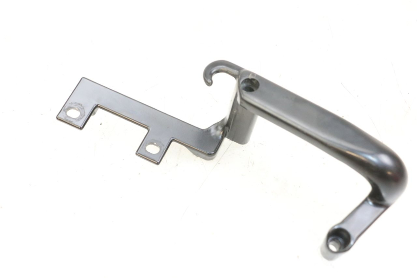 photo de RIGHT GRAB RAIL  KAWASAKI GTR 1000 (1994 - 2004) - Technical close-up