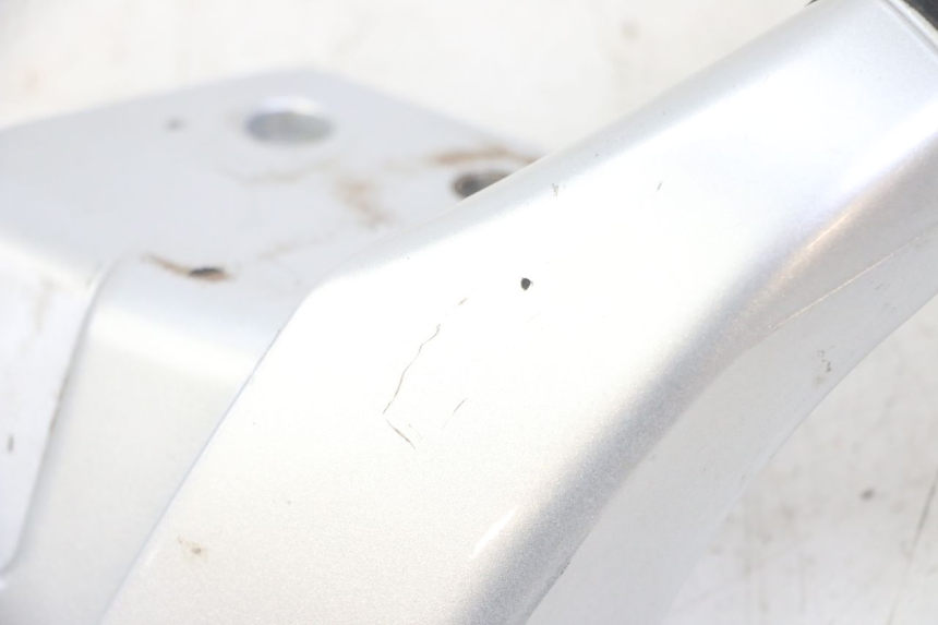 photo de RIGHT GRAB RAIL  PIAGGIO MP3 LT 300 (2010 - 2016) - Alternative perspective