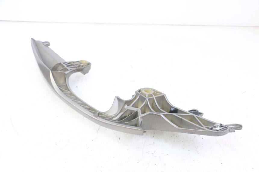 photo de RIGHT GRAB RAIL  HONDA NTV DEAUVILLE ABS 700 (2007 - 2016) - Fixing points details