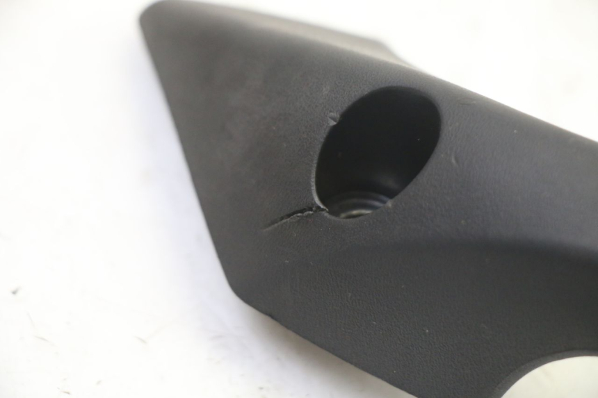 photo de RIGHT GRAB RAIL  GILERA RUNNER SP 50 (2006 - 2008) - Component detail