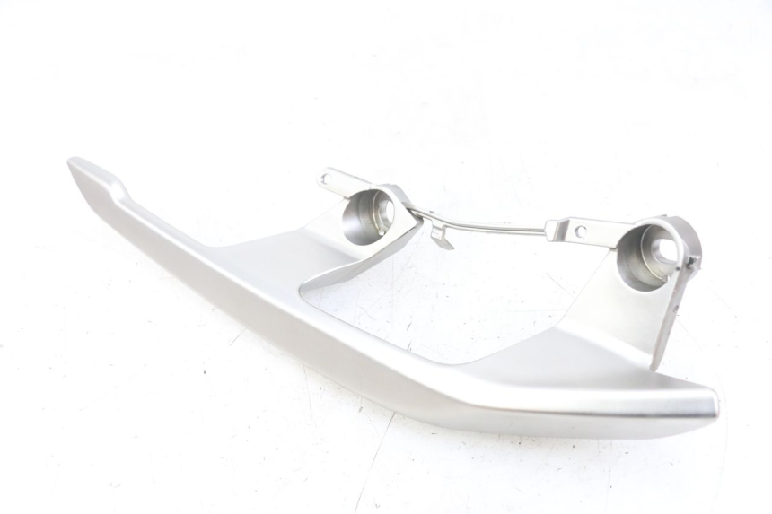 photo de RIGHT REAR HANDLEBAR YAMAHA XMAX X-MAX ABS 125 (2017 - 2020) - Main view