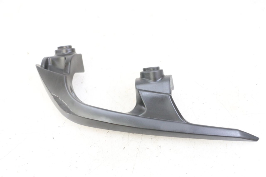 photo de RIGHT REAR HANDLEBAR YAMAHA X-MAX XMAX 125 (2010 - 2013) - Component detail