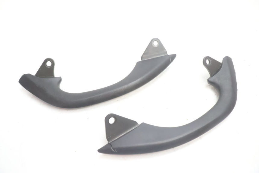 photo de GRAB RAIL KAWASAKI ER-6 ER6 N 650 (2005 - 2009) - Main view