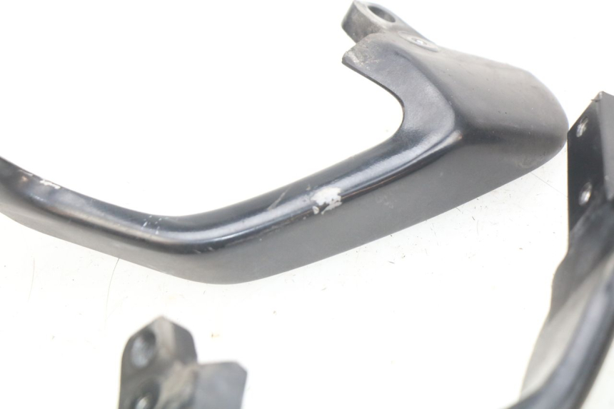 photo de REAR HANDLEBAR YAMAHA FJ 3CX 1200 (1986 - 1996) - Alternative perspective
