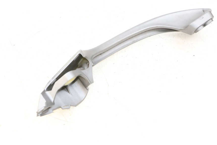 photo de LEFT GRAB RAIL  SUZUKI BURGMAN 650 (2013 - 2020) - Alternative perspective