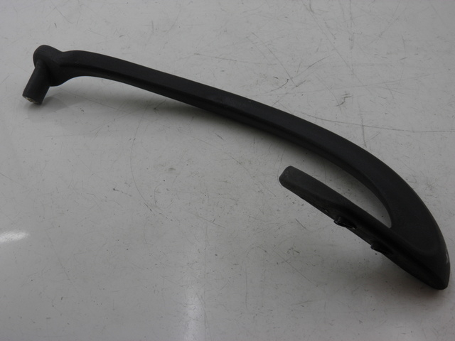 photo de LEFT GRAB RAIL  KYMCO SPACER 50 (1998 - 2009) - Zoom on usage condition