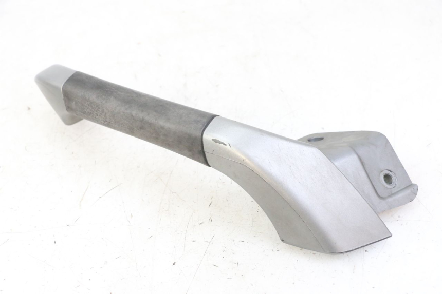 photo de LEFT GRAB RAIL  PIAGGIO MP3 125 (2006 - 2014) - Surface and material condition