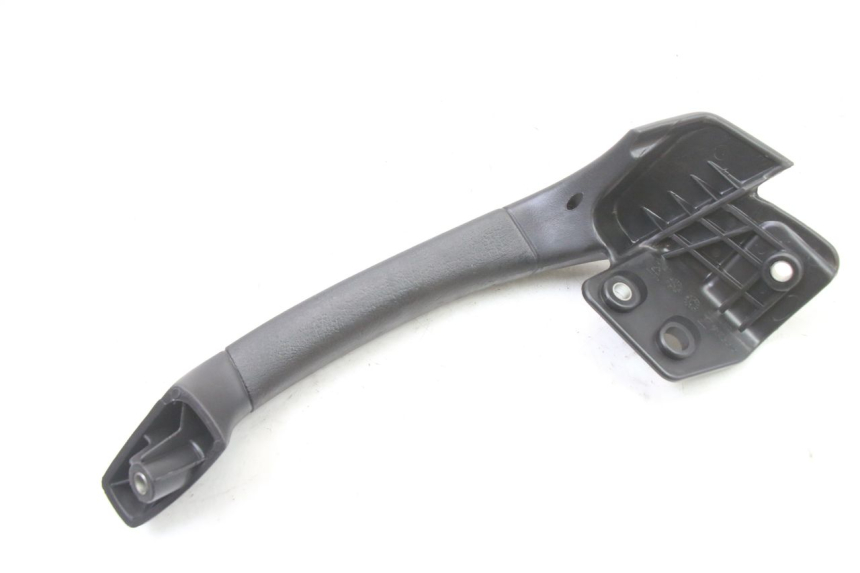 photo de LEFT REAR HANDLEBAR PIAGGIO MP3 500 (2011 - 2015) - Zoom on usage condition
