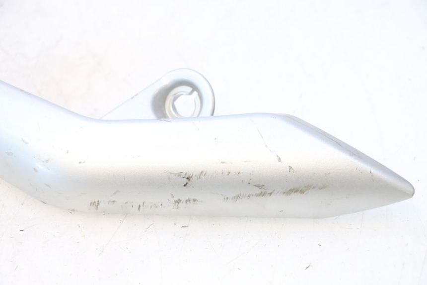 photo de LEFT GRAB RAIL  DAELIM S2 125 (2006 - 2007) - Fixing points details