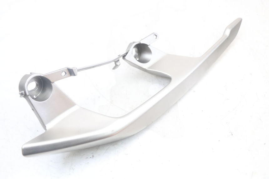 photo de LEFT REAR HANDLEBAR YAMAHA XMAX X-MAX ABS 125 (2017 - 2020) - Alternative perspective