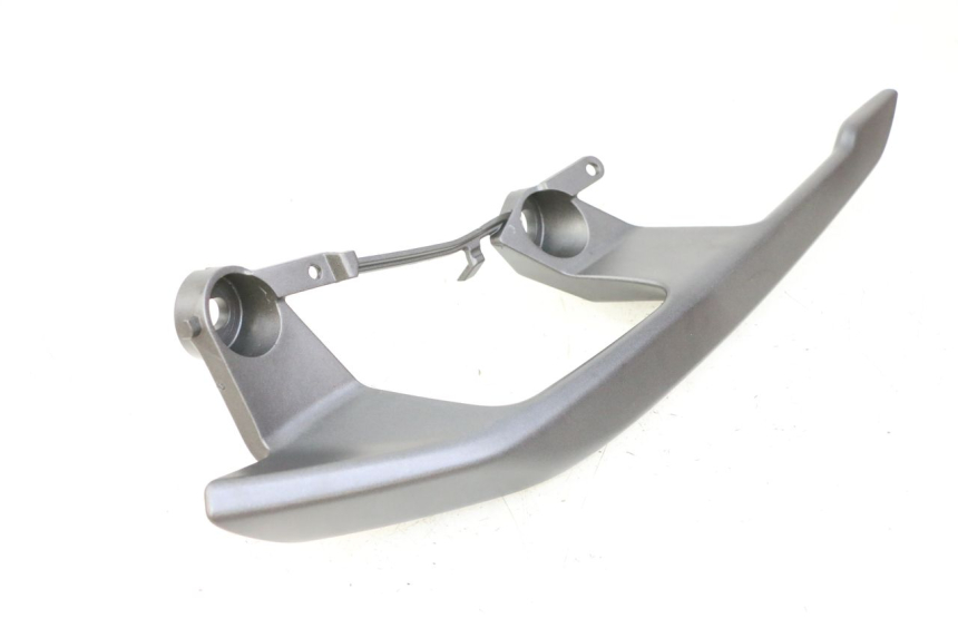 photo de LEFT GRAB RAIL  YAMAHA XMAX X-MAX 125 (2021 - 2025) - Surface and material condition