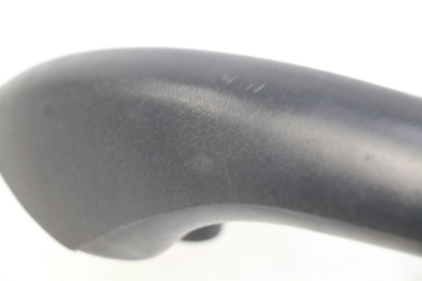 photo de LEFT REAR HANDLEBAR PIAGGIO X9 EVOLUTION 125 (2003 - 2007) - Component detail