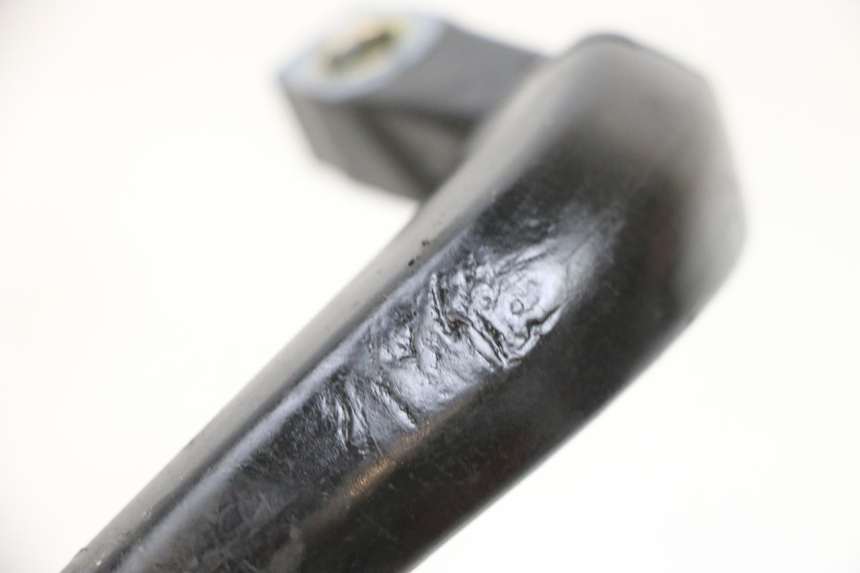 photo de LEFT GRAB RAIL  KAWASAKI ZR 7 750 (1999 - 2004) - Zoom on usage condition