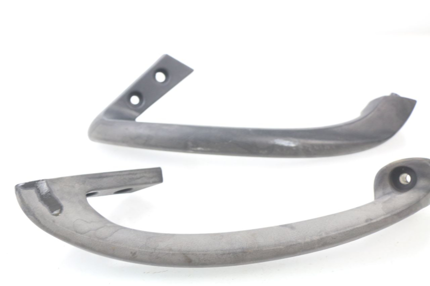 photo de GRAB RAIL  KYMCO GRAND DINK 250 (2002 - 2007) - Component detail