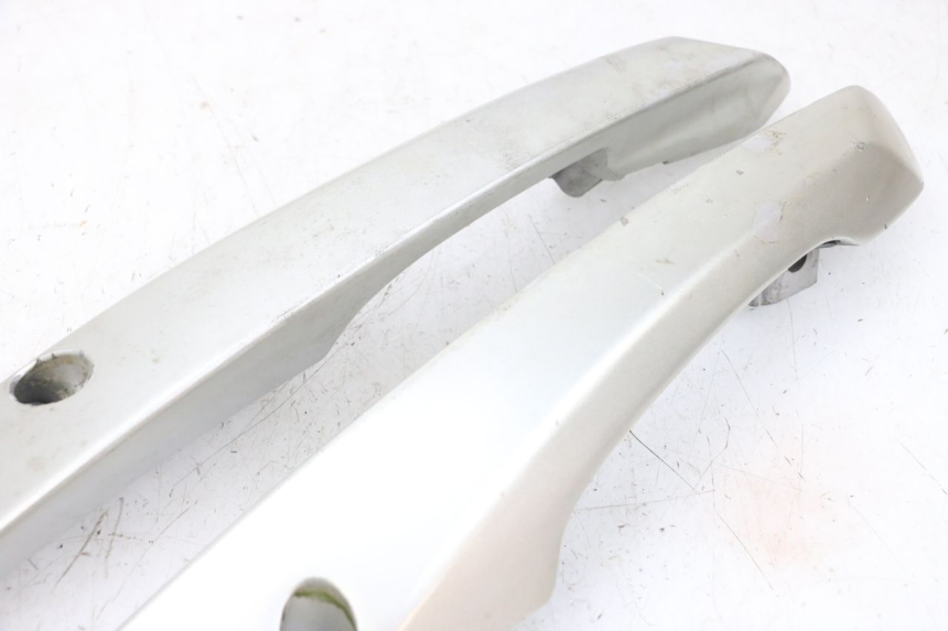 photo de GRAB RAIL JM MOTORS GTS 125 (2015 - 2019) - Component zoom