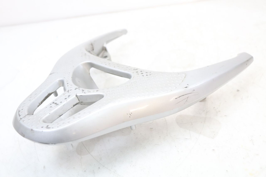 photo de GRAB RAIL  HONDA NES AROBASE 125 (2000 - 2003) - Technical close-up