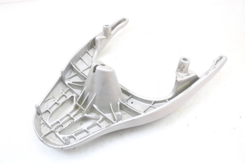 photo de GRAB RAIL  HONDA NES AROBASE 125 (2000 - 2003) - Fixing points details