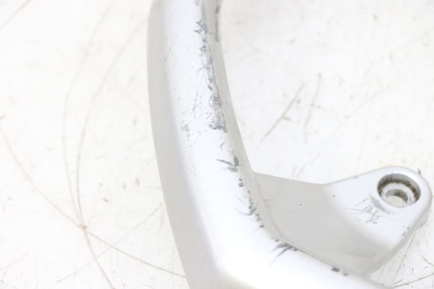 photo de REAR HANDLEBAR PEUGEOT KISBEE 4T 50 (2018 - 2022) - Fixing points details