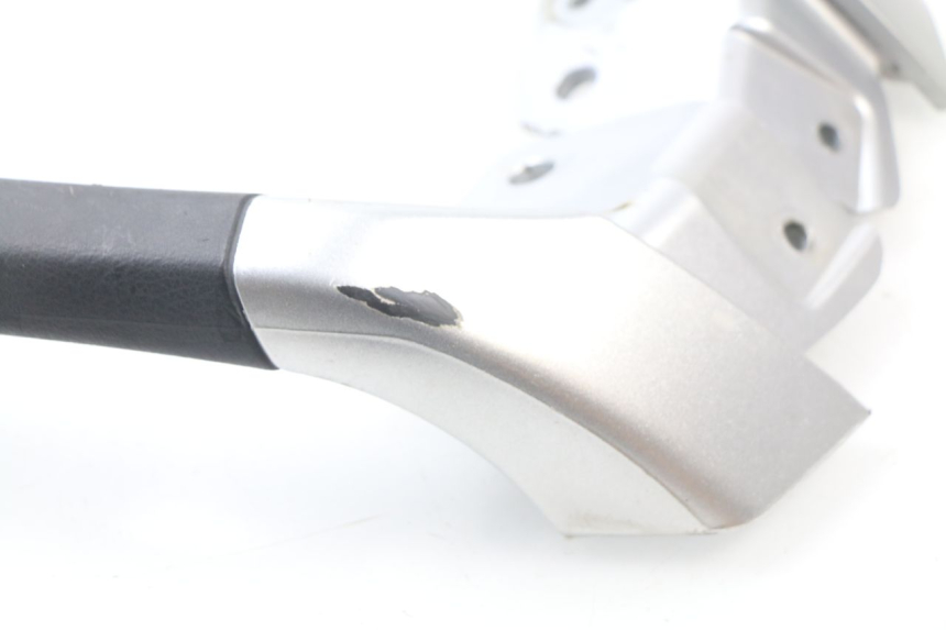 photo de GRAB RAIL  PIAGGIO MP3 LT 300 (2010 - 2016) - Technical close-up